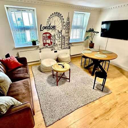Flat 6 Stay In Aldgate ลอนดอน ภายนอก รูปภาพ